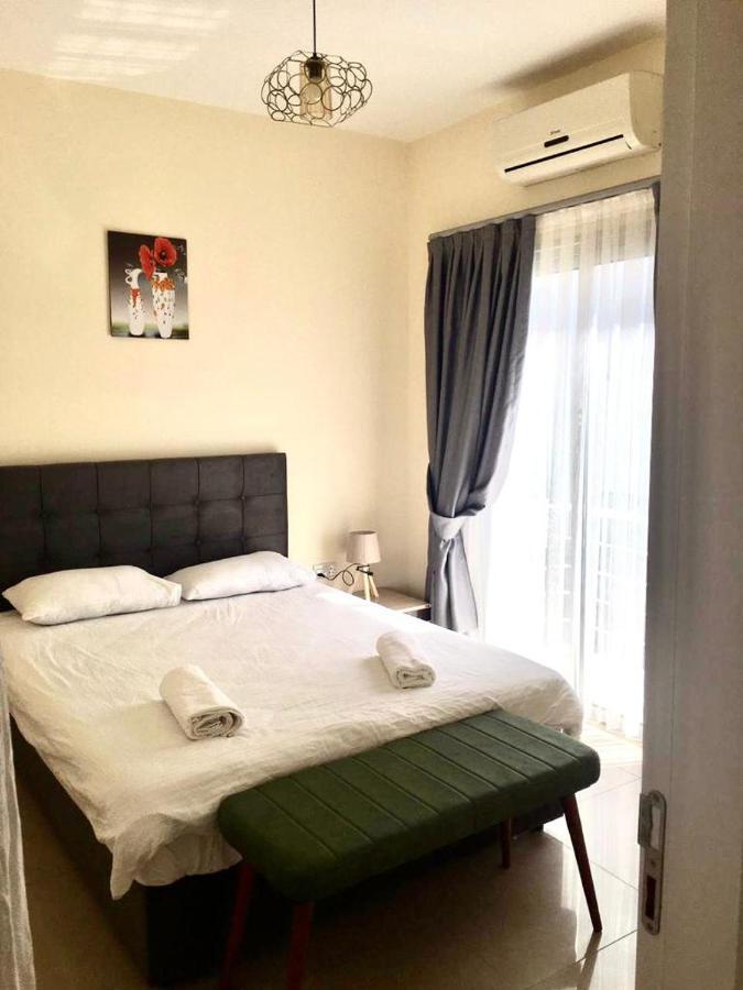 Luxury Two-Bedroom Apartment In Amazing Place Lukomorye C4 Karavas  Екстериор снимка