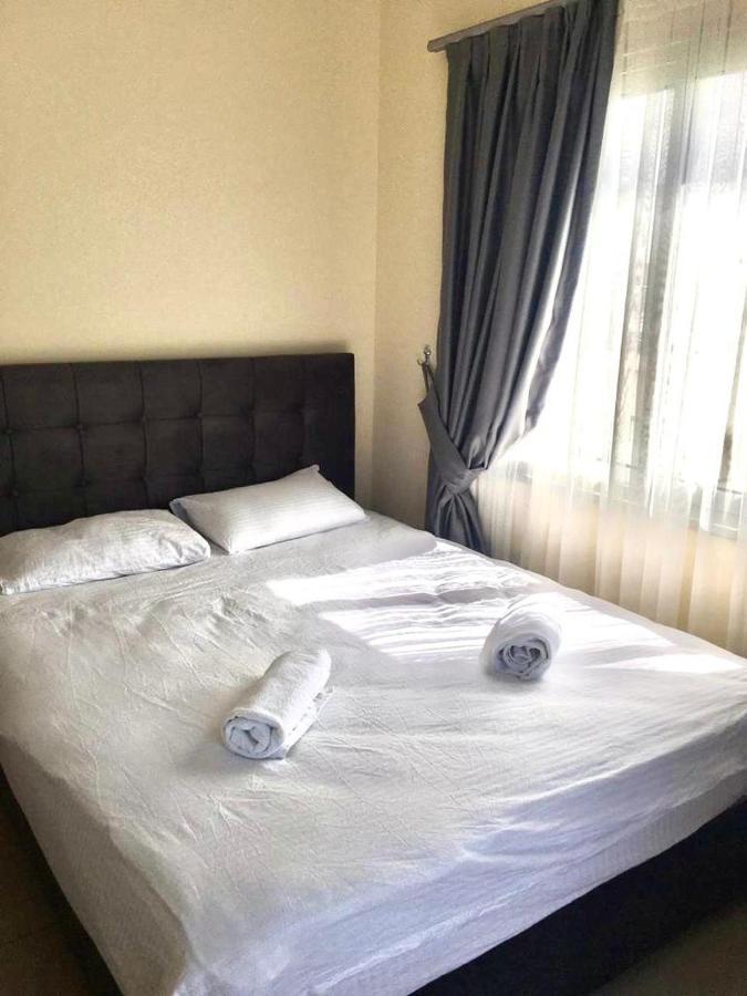 Luxury Two-Bedroom Apartment In Amazing Place Lukomorye C4 Karavas  Екстериор снимка